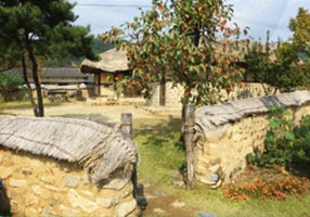 鄭芝溶生家 (文学館)